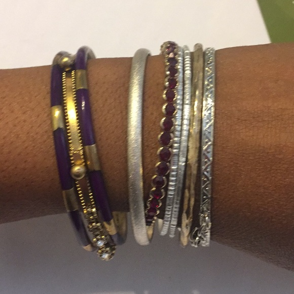 Jewelry - Bangle bundle 9 pieces